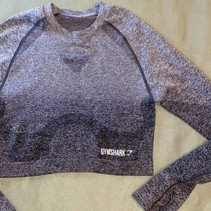 Gym shark top